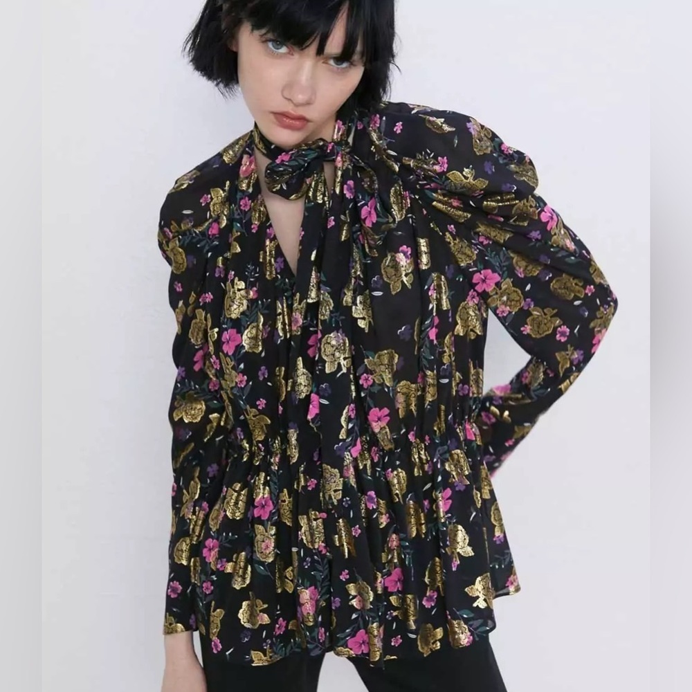 BNWT Zara Metallic Thread Printed Black Floral Top M